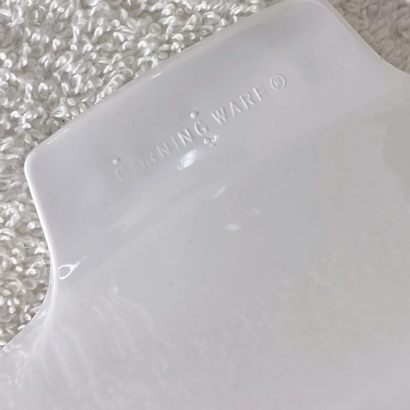 Vintage Corningware Lyrics Black Tulip Print Casserole Dish A-1.5-L USA - Picture 8 of 13